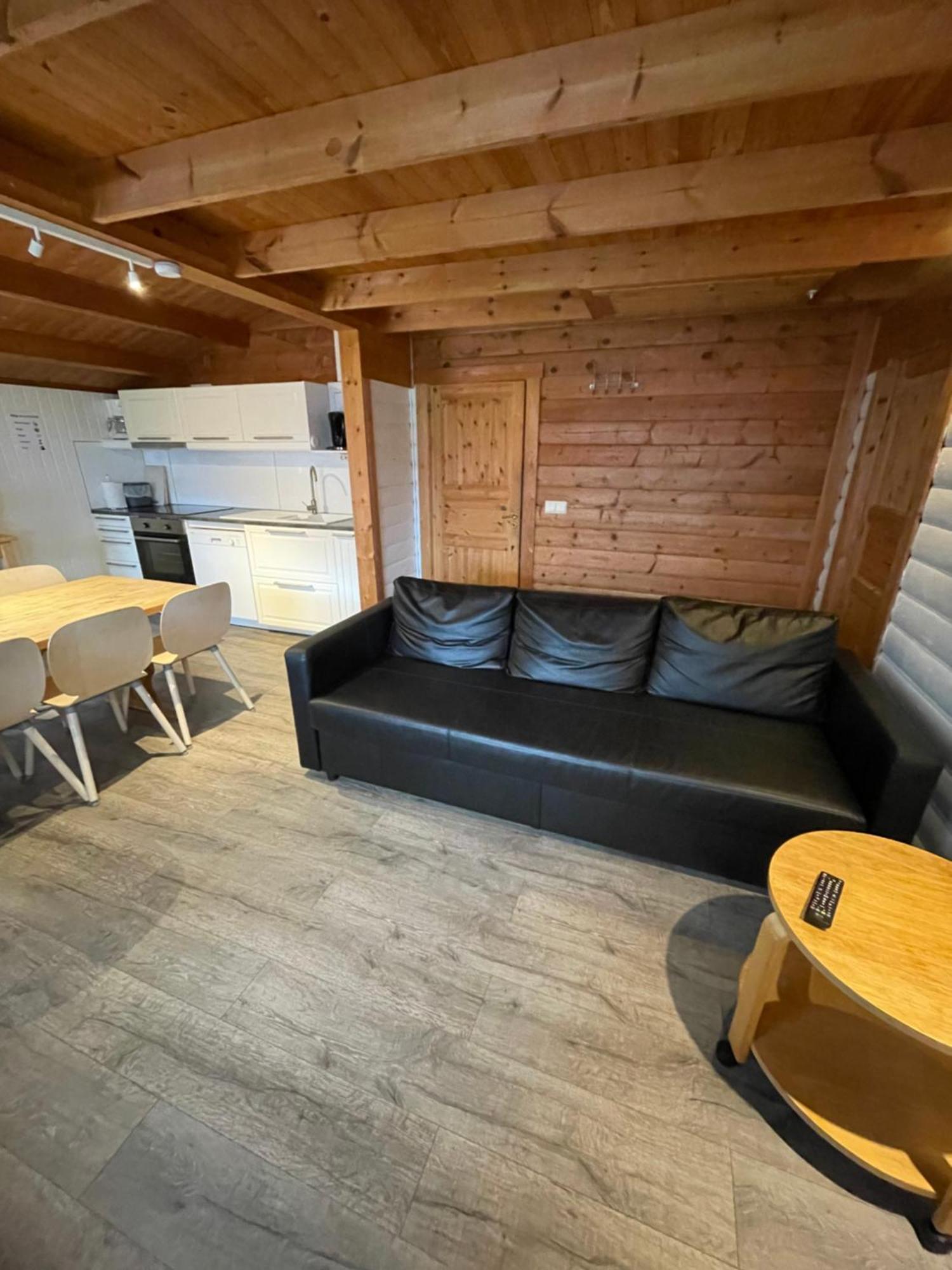 Langenuen Motel & Camping สตอร์ด ภายนอก รูปภาพ